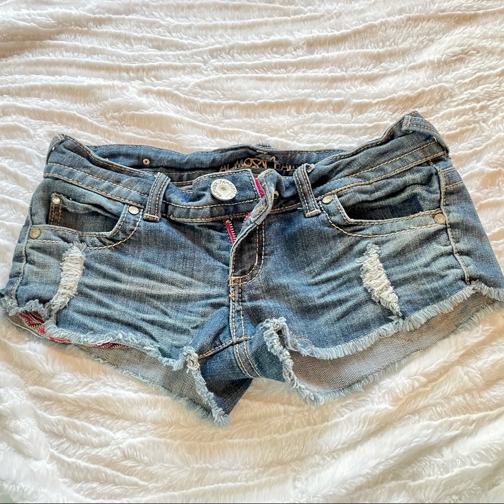 Almost Famous Shorts